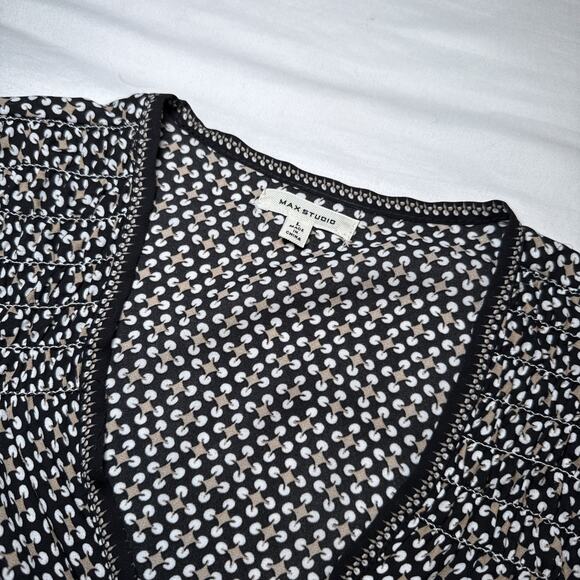 Max Studio Black Tan White Geo Print Elastic Cuff Pleated Blouse Tunic L Top EUC - Picture 1 of 16